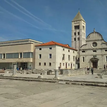 アパート Grancaric